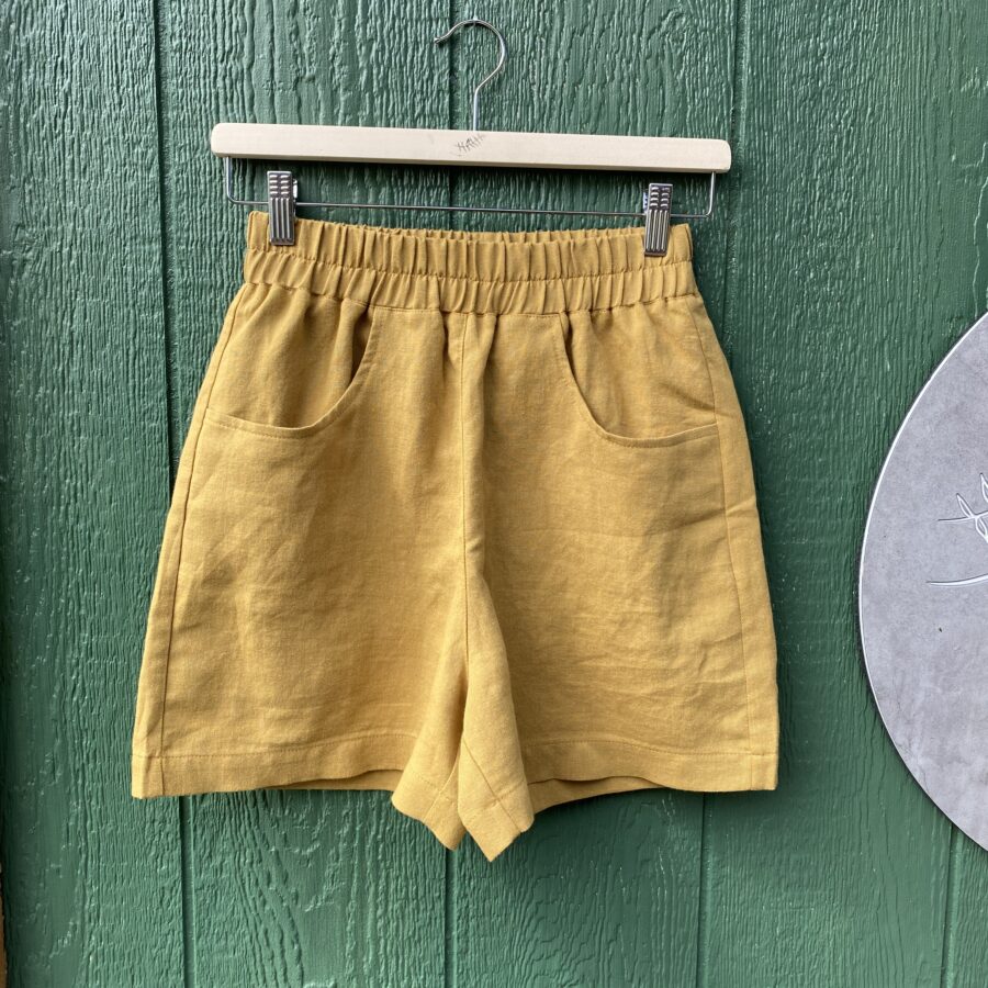 Pre-order Meiga shorts In Pistachio