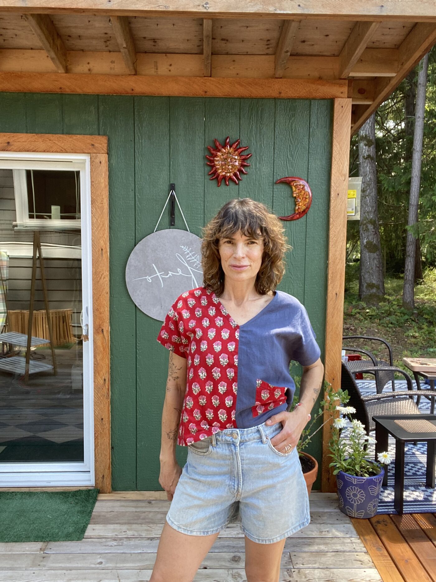Meiga Top Denim/Red floral - Image 3
